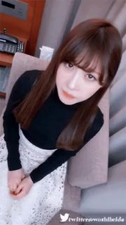 漂亮妹子自己动手